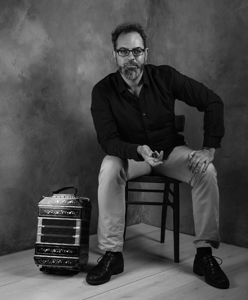 Francesco Bruno, bandoneón - bandoneonista italiano diplomato al CODARTS di Rotterdam.